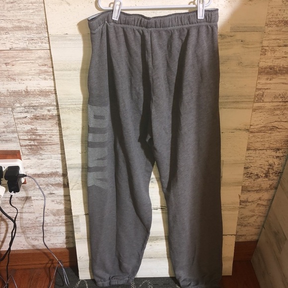 Pink Victoria’s Secret sweatpants gray size small pink jogger pants trac… - Picture 6 of 8